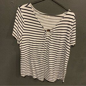 Women’s 24/7 by Maurice’s Blouse